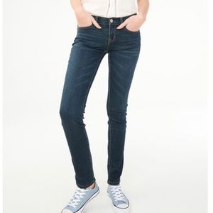 Aeropostale Dark Washed Low Rise Skinny Jeans sz4